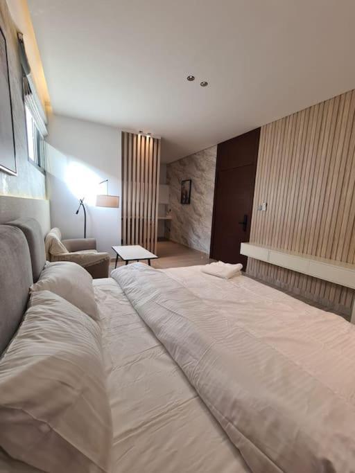 Cozy Studio_business & Leisure! *